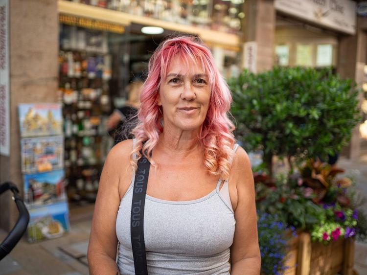 Rosie Barceló, ciudadana de Gibraltar, en las calles del centro. (F. R.)