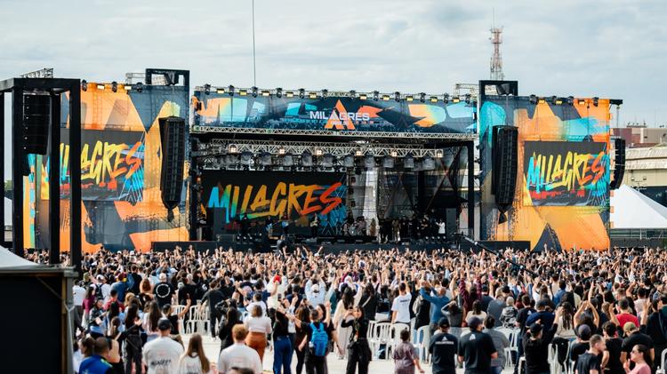 Evento com foco em milagres acontece gratuitamente em estádio de Maringá