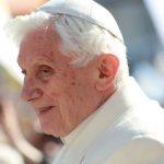 Papa Francisco recorda os 70 anos de Sacerdócio de Bento XVI