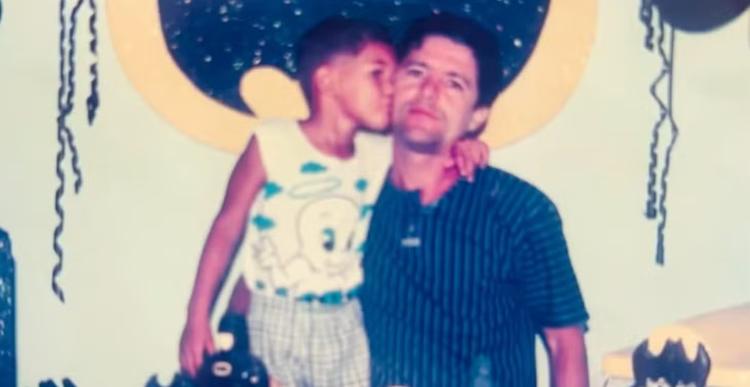 'Presente dado por Deus', diz pai que adotou bebê deixado em cesta na porta de casa na PB