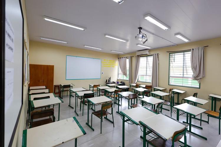 Índices da educação básica melhoram em SC e Florianópolis, mas aprendizagem ainda é desafio, dizem especialistas