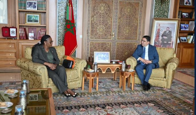 الغابون تجدد دعمها لمغربية الصحراء