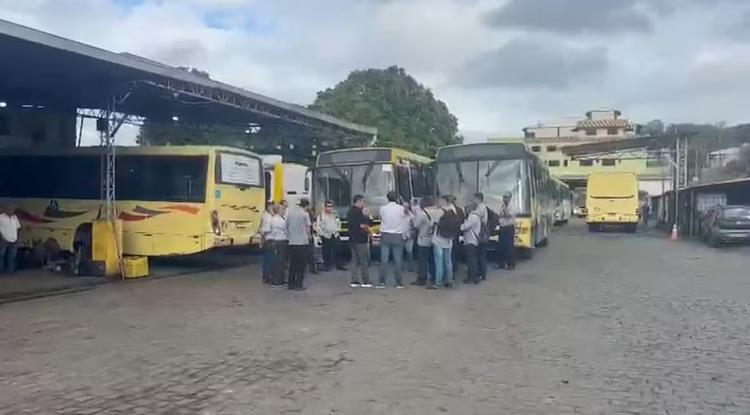 Transporte coletivo volta a operar em Itaperuna após acordo emergencial