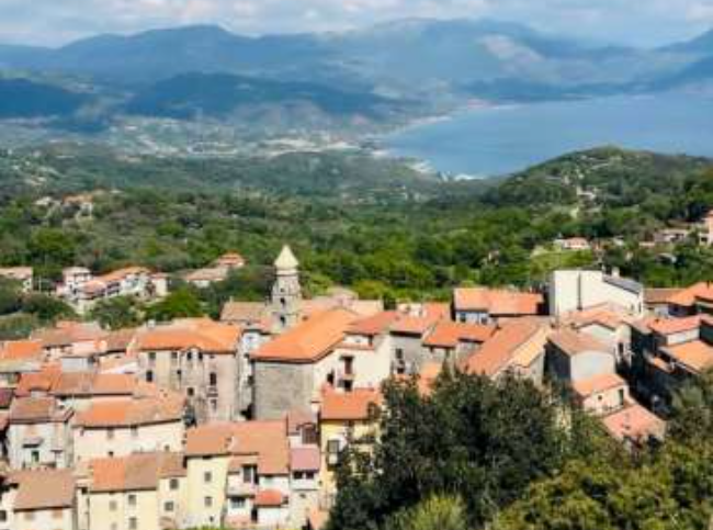 “Una finestra sul mondo”: alla scoperta del comune di San Giovanni a Piro e delle sue frazioni