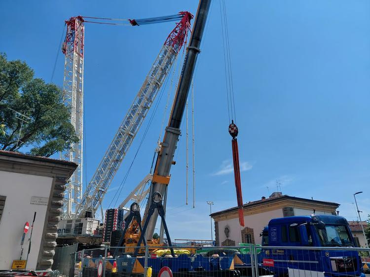 Rfi, iniziati nella notte i lavori per la sostituzione di Ponte al Pino a Firenze