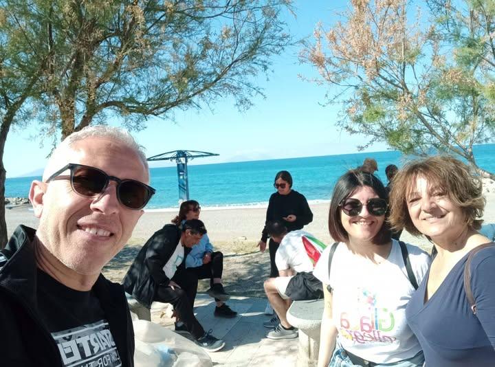 📌 PULIZIA SPIAGGE ⛱️ 🌊 Questa mattina si è svolta una bellissima giornata dedicata alla cura e alla pulizia delle spia...