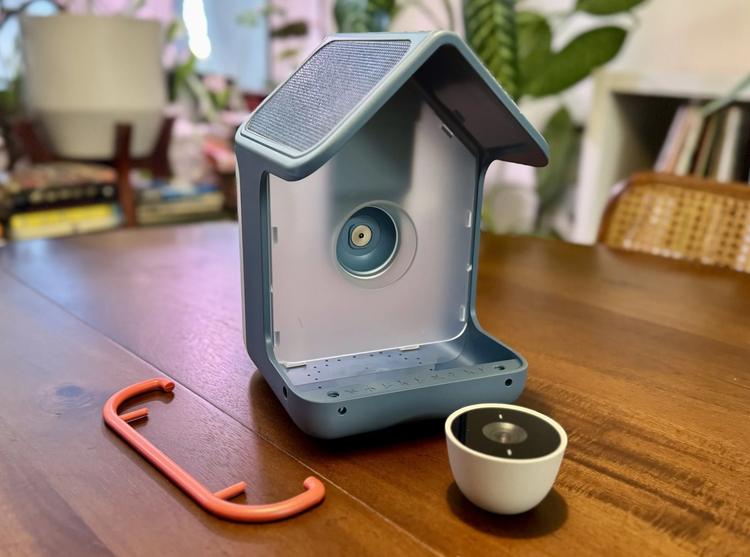 the birdbuddy home prior to asssembly