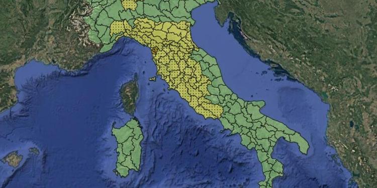 Maltempo fino a venerdì al Centro-Nord, verso un weekend estivo al Sud con una vera "fiammata africana"