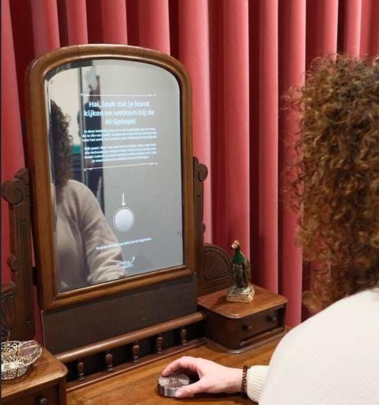 Interactieve AI-spiegel van Surplus legt zorgkeuze bij mensen zelf (video)