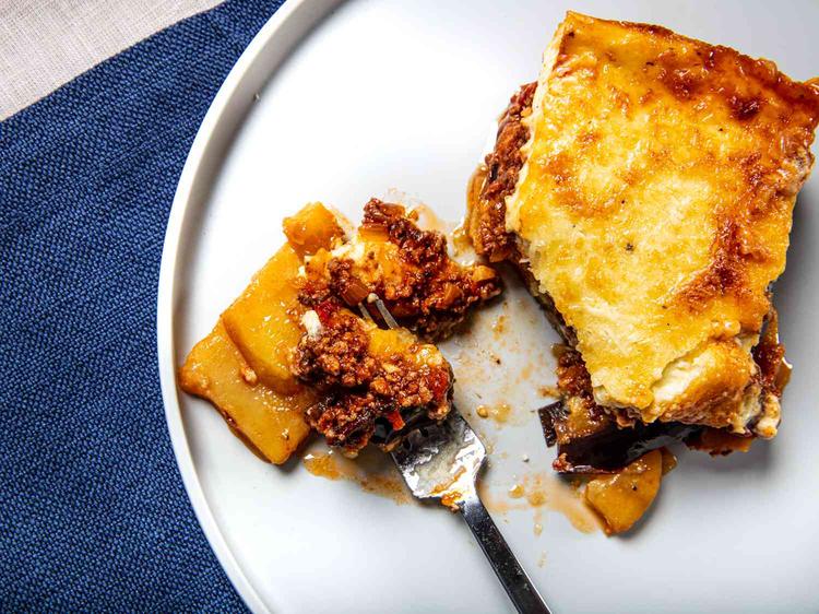 7 Greek Recipes That Bring the Mediterranean to Your Summer Dinner Table