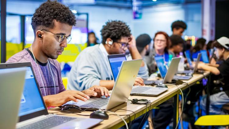 Férias de julho: plataforma do CIEE oferece 53 cursos gratuitos para estudantes; veja como participar