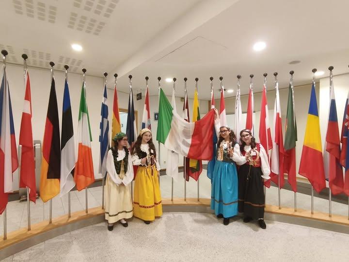 Qualche scatto della giornata storica di ieri! L'Oratorio ha varcato le soglie del cuore della democrazia dell'Europa! L...