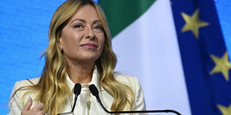 Manovra 2027, via libera del governo: Irpef al 33% fino a 55mila euro e stop al bollo auto fino a 80 kW
