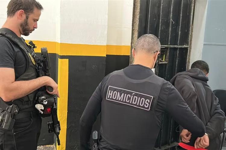 Polícia prende sequestradores de corretores de imóveis no litoral de SP