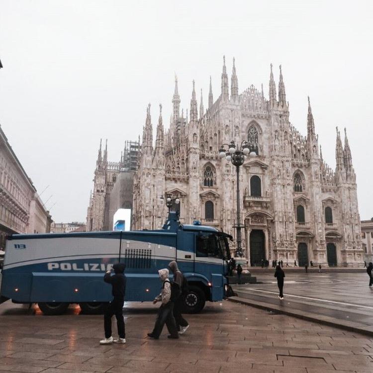 Siher torna libero, il giudice non convalida l'arresto. Meloni: "Decisione vergognosa"