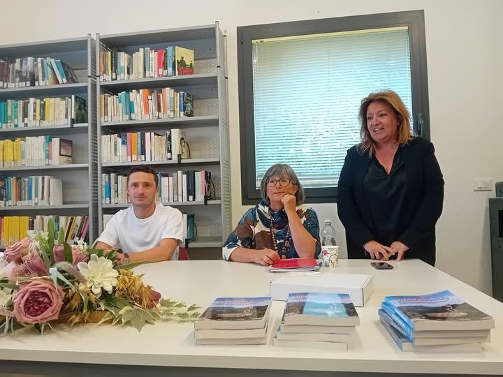 Prossimo appuntamento venerdi 22 maggio ore 17.30 per la presentazione Antologia noir autori spezzini Nero come la lunaO...