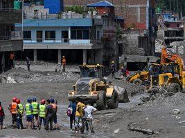 Alluvione in Nepal: Della Longa (Croce Rossa): “Emergenza catastrofica senza precedenti, un’intera valle spazzata via”