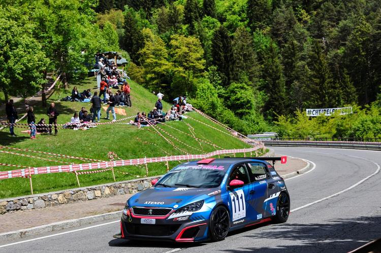 Automobile Club Salerno, fine settimana da incorniciare tra Supersalita, pista e slalom