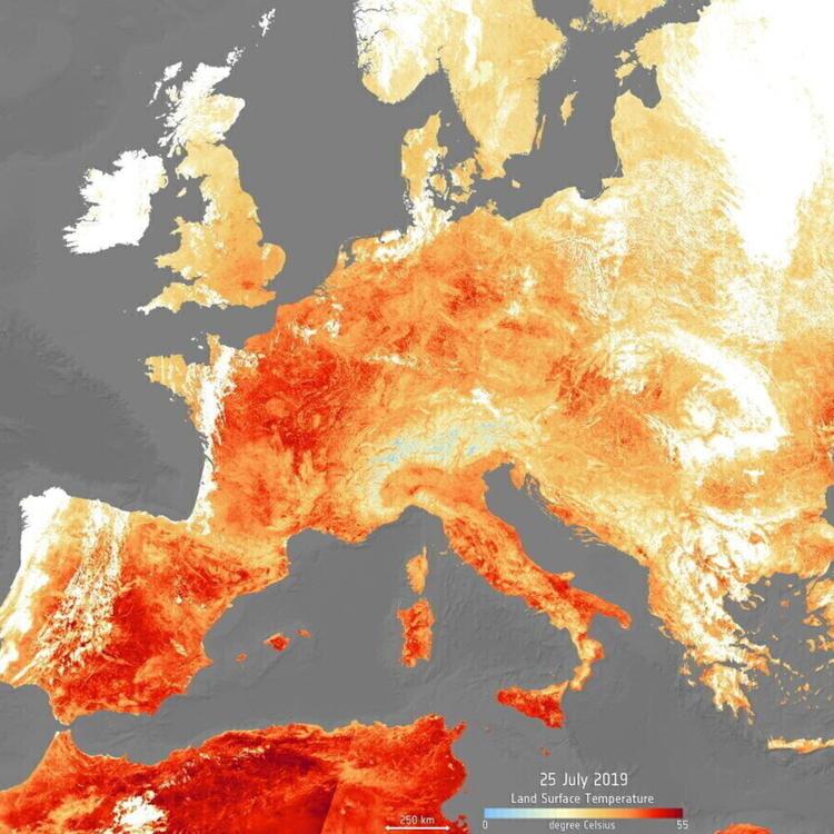 Super caldo e notti tropicali, l'Italia non respira: ecco la data in cui cambia tutto