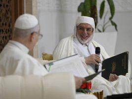 Kebour (musulmana di Algeri), “un popolo attorno a Papa Leone, non avevo mai visto nulla del genere”