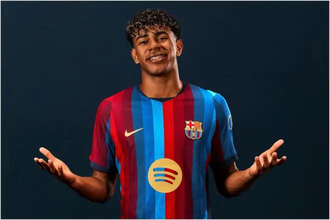 El Barça presenta la nueva equipación de la temporada 26-27