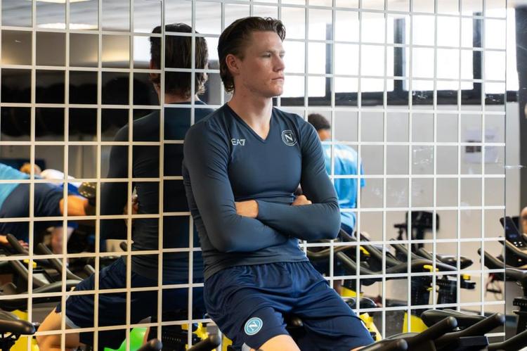 FOTO – Guarda chi è tornato! McTominay si allena a Castel Volturno
