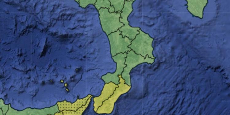 Calabria, allerta gialla anche domenica: due zone restano in giallo