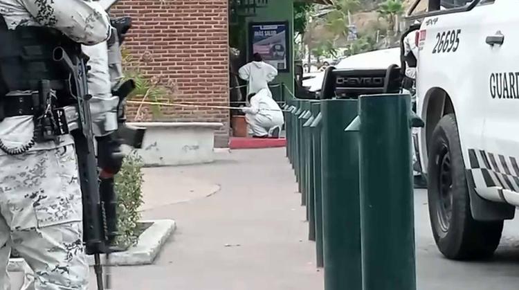 ¿Horror en la Cuernavaca-Taxco? Hallan restos humanos en una cubeta