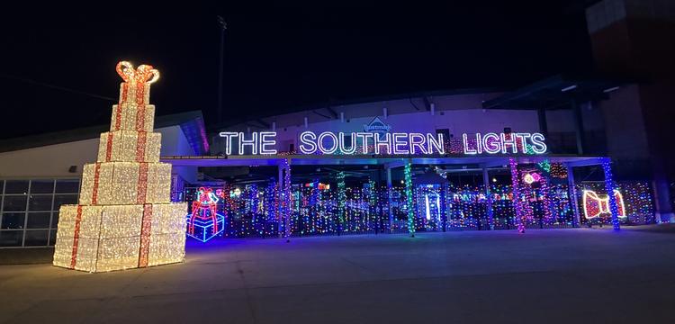 The Southern Lights returning to Trustmark Park this holiday season