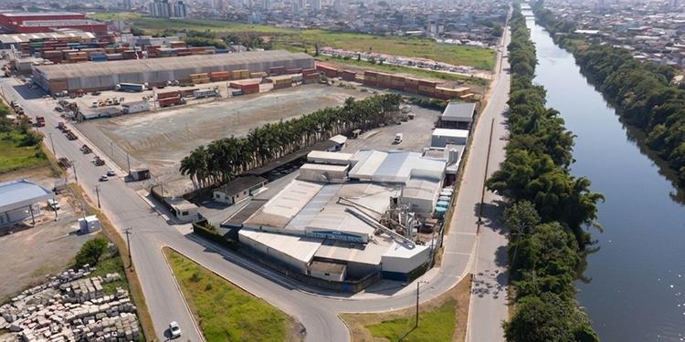 Mau cheiro de fábrica volta à pauta na Câmara de Itajaí e vereadores cobram solução definitiva
