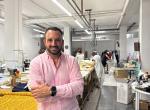 Daniel, el artesano que viste al Papa León XIV en su visita a España: "Hemos confeccionado más de 5.000 prendas"