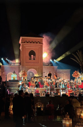 اليوم الثاني من الزفاف الهندي الاسطوري يحوّل فنادق بمراكش لمنصة حفلات فاخرة