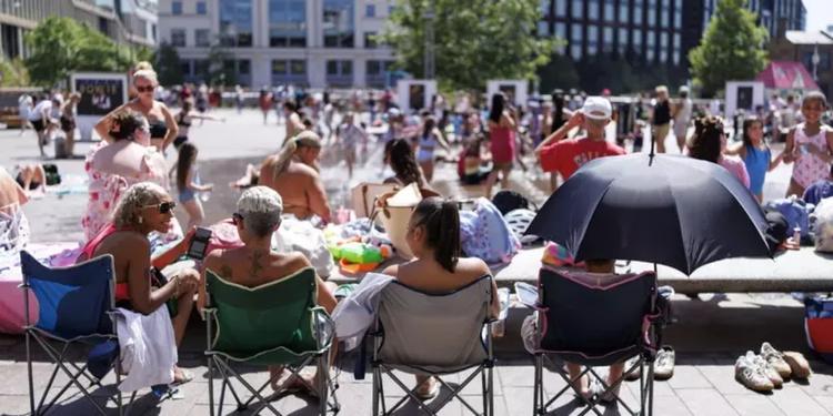 L'afa record miete vittime in Europa, 'notti tropicali' da Londra a Parigi. Effetti anche sul Roland Garros