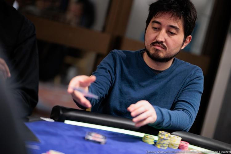 Rodrigo Seiji fica em terceiro em torneio de poker online e fatura R$ 200 mil