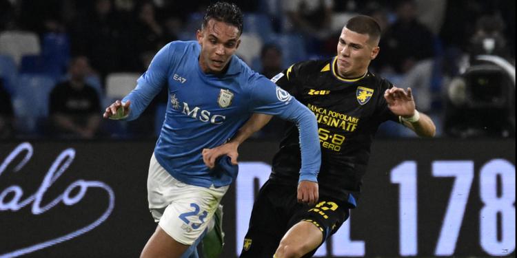 Un bellissimo Napoli travolge il Frosinone: 3-0 al "Maradona" con la doppietta di De Bruyne