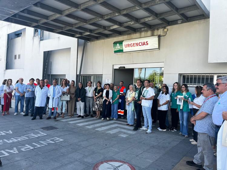 Profesionales sanitarios reclaman más seguridad tras la agresión en el centro de salud de La Milagrosa