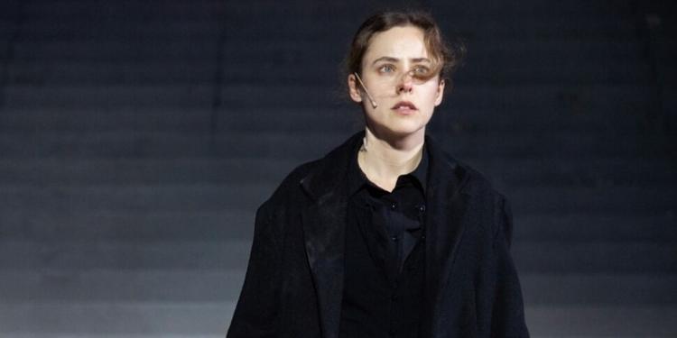 Antigone e il dovere di non restare in silenzio. In scena stasera alle 19 al teatro greco di Siracusa