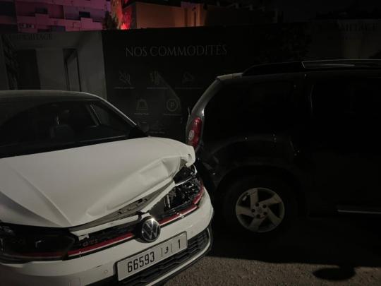 أسفر عن خسائر مادية كبيرة.. گارديان يتسبب في حادث سير بثلاث سيارات بمراكش