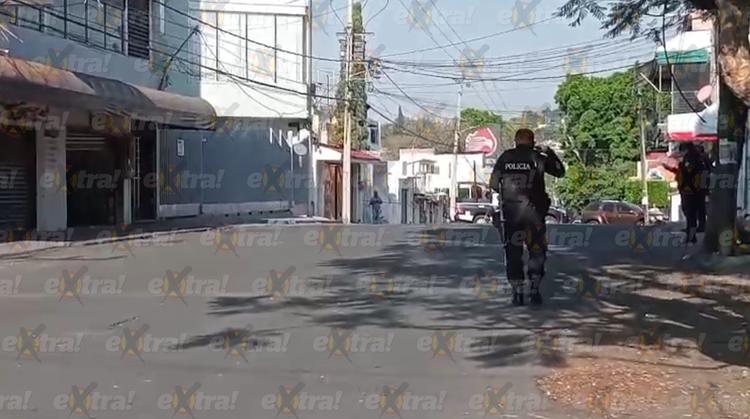 ¡Ataque en la colonia La Pradera! Mujer dispara contra bar tras no ser atendida; un mesero herido