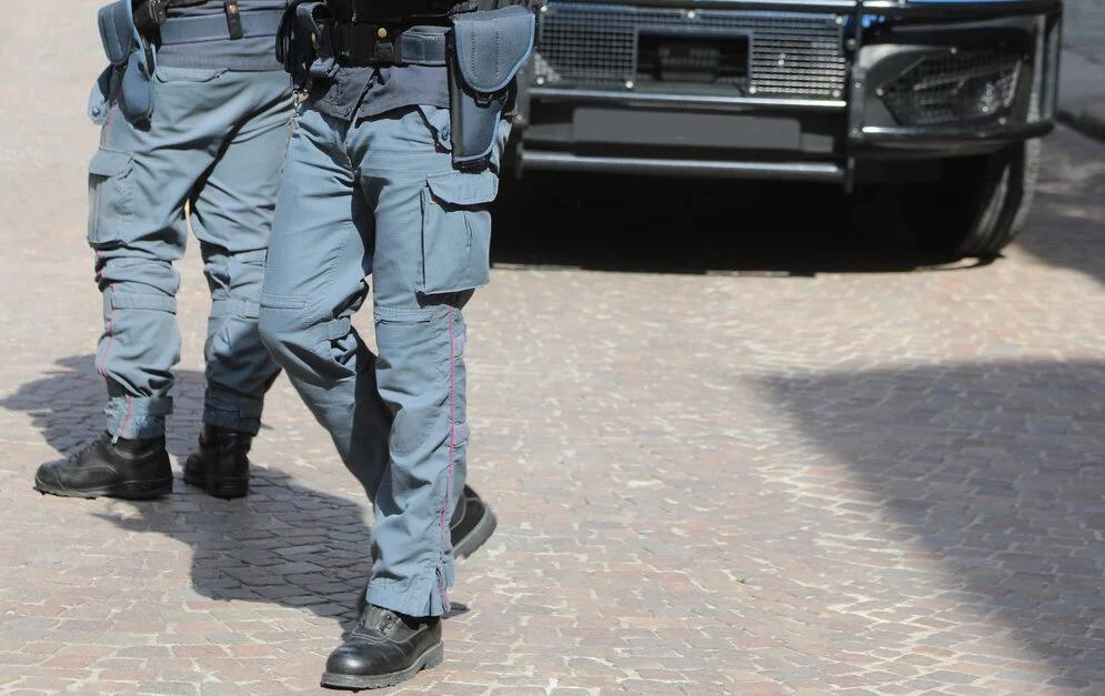 Tragedia nel centro di Salerno: uomo trovato senza vita in via Camillo Sorgente