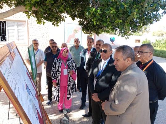 عامل إقليم قلعة السراغنة يتفقد مراكز امتحانات الباكالوريا ويطلع على الترتيبات التنظيمية لإنجاح الاستحقاق الوطني