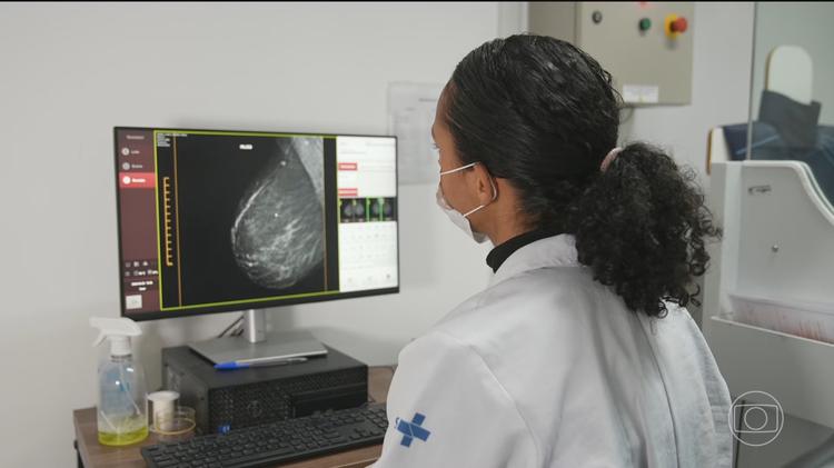 Planos de saúde são obrigados a fazer mamografias em mulheres com menos de 40 anos que tenham indicação médica