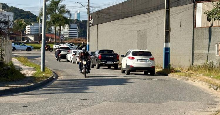 Trânsito muda na divisa de Balneário Camboriú e Camboriú; rua Catanduvas terá sentido único