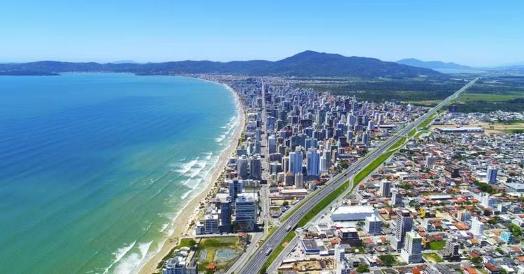 Itapema recebe licença para obra de alargamento da Meia Praia; intervenção começa em agosto