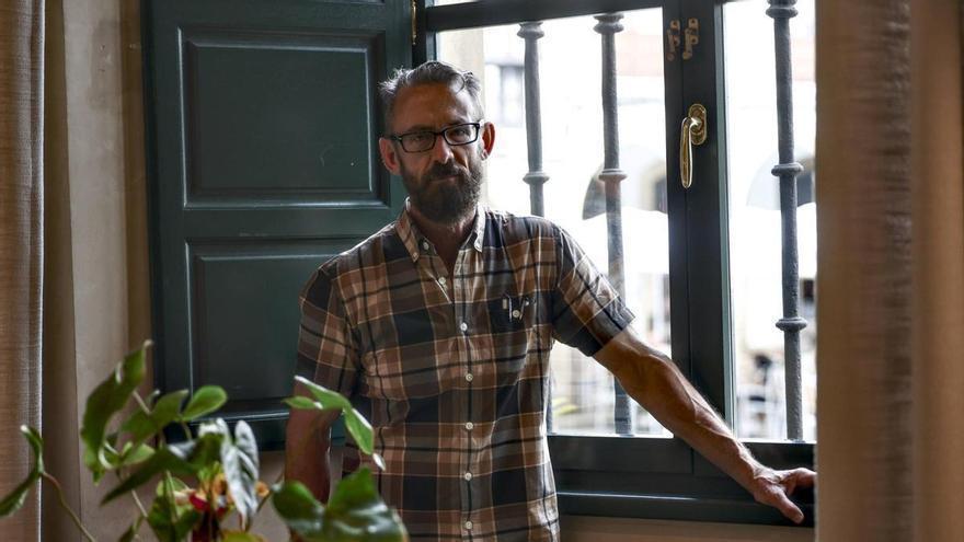 Chuck Palahniuk: "Escribí 'El club de la lucha' pensando que sería un libro que nadie querría publicar, pero que, a su vez, nadie olvidaría"