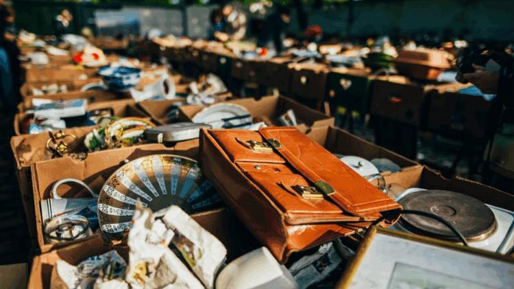 Montpellier : la brocante du Peyrou se met à l'heure du cinéma ce dimanche