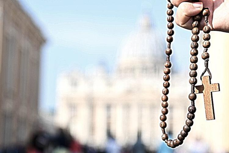 Il Segretario Generale sarà presente alla veglia per la pace in San Pietro. La preghiera nelle Diocesi italiane
