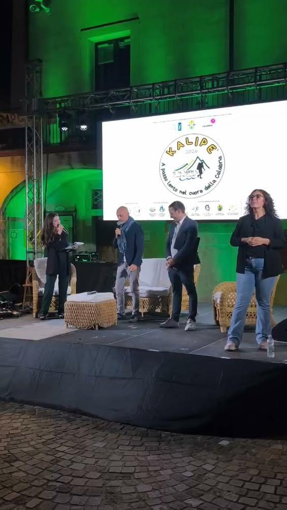 Il premio Kalipè aveva già un nome ed un cognome,  ma abbiamo fortemente voluto consegnarlo davanti a tutta la comunità...