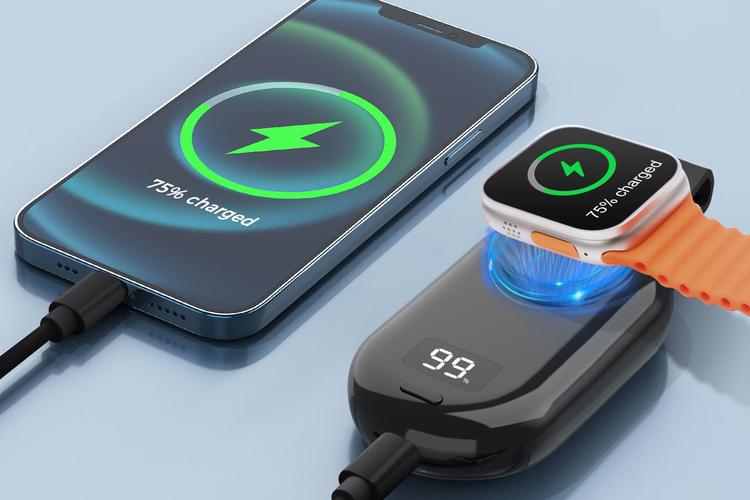 This $19 keychain can wirelessly charge your Apple Watch and iPhone