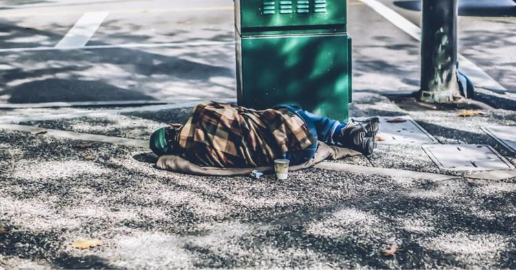 Quase 3 mil abordagens a pessoas em situação de rua foram realizadas em fevereiro em BC; 80% dos atendidos não são da cidade